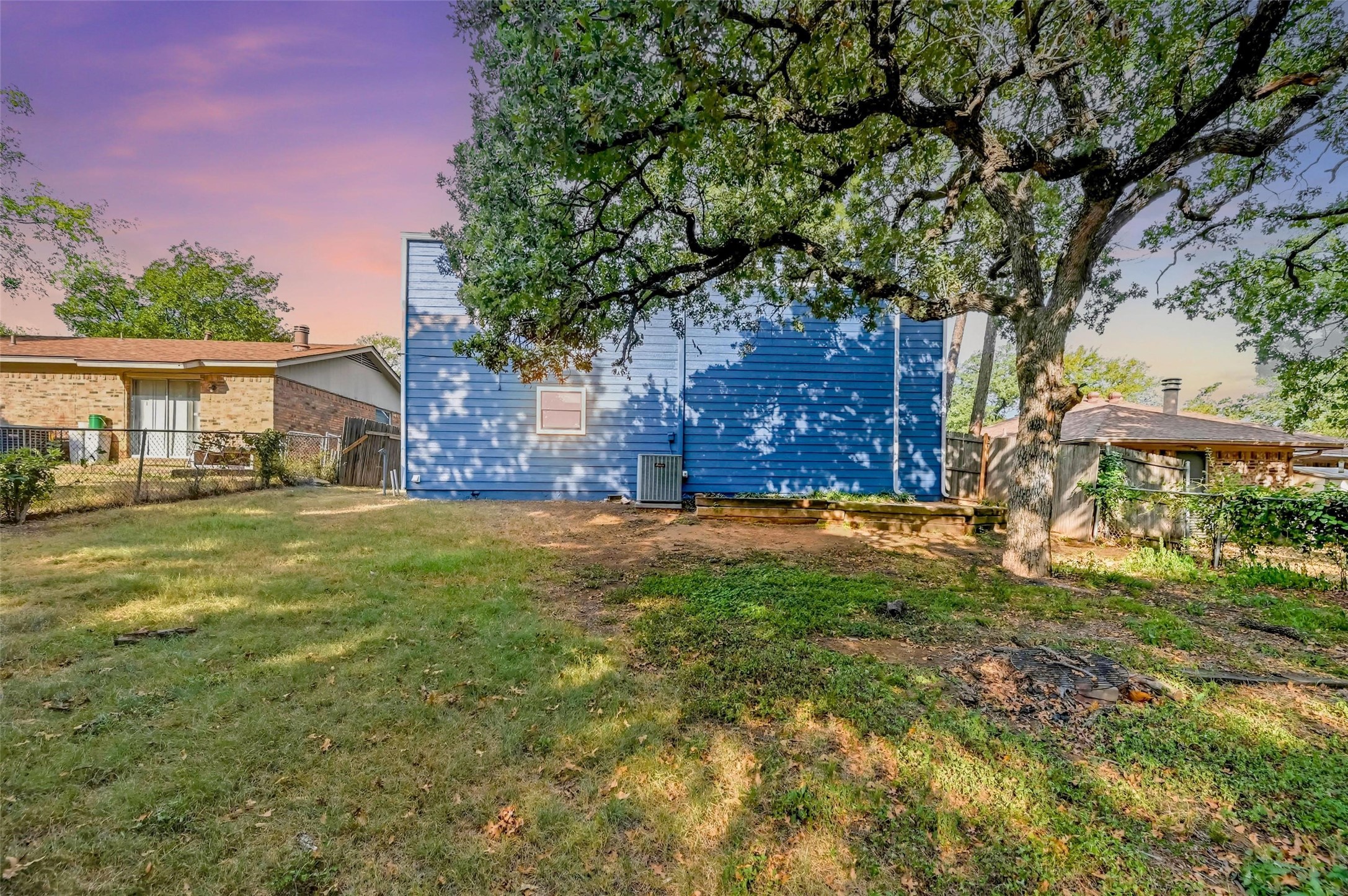 2409 Putnam Street Fort Worth TX 76112