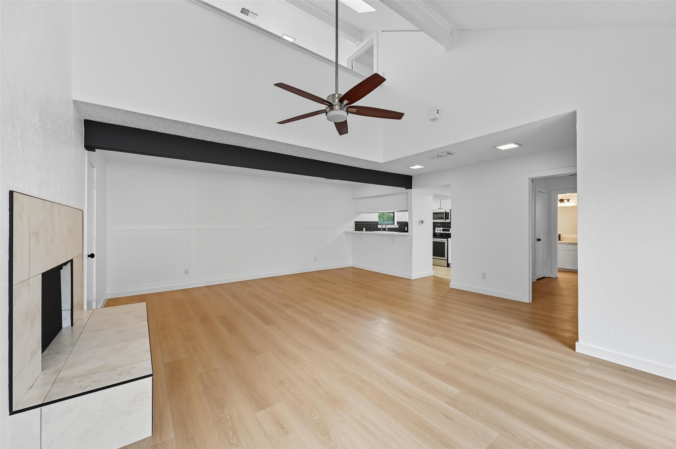 2409 Putnam Street Fort Worth TX 76112