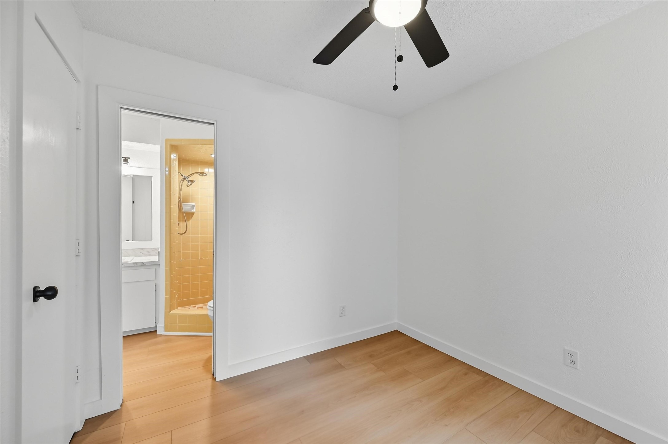 2409 Putnam Street Fort Worth TX 76112