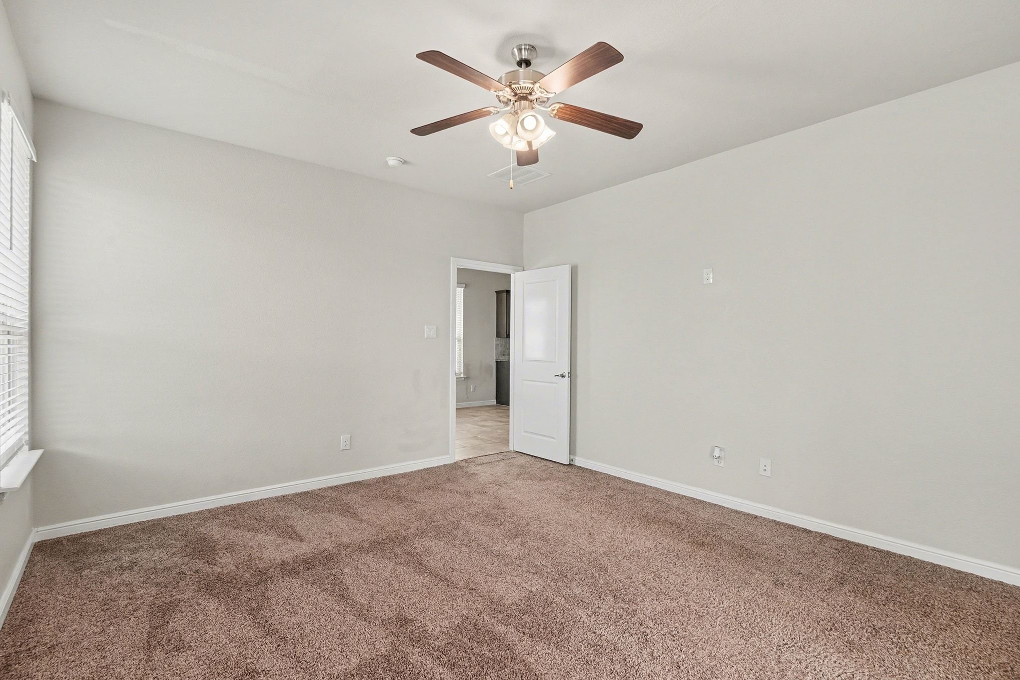 905 Falcon Road Argyle TX 76226