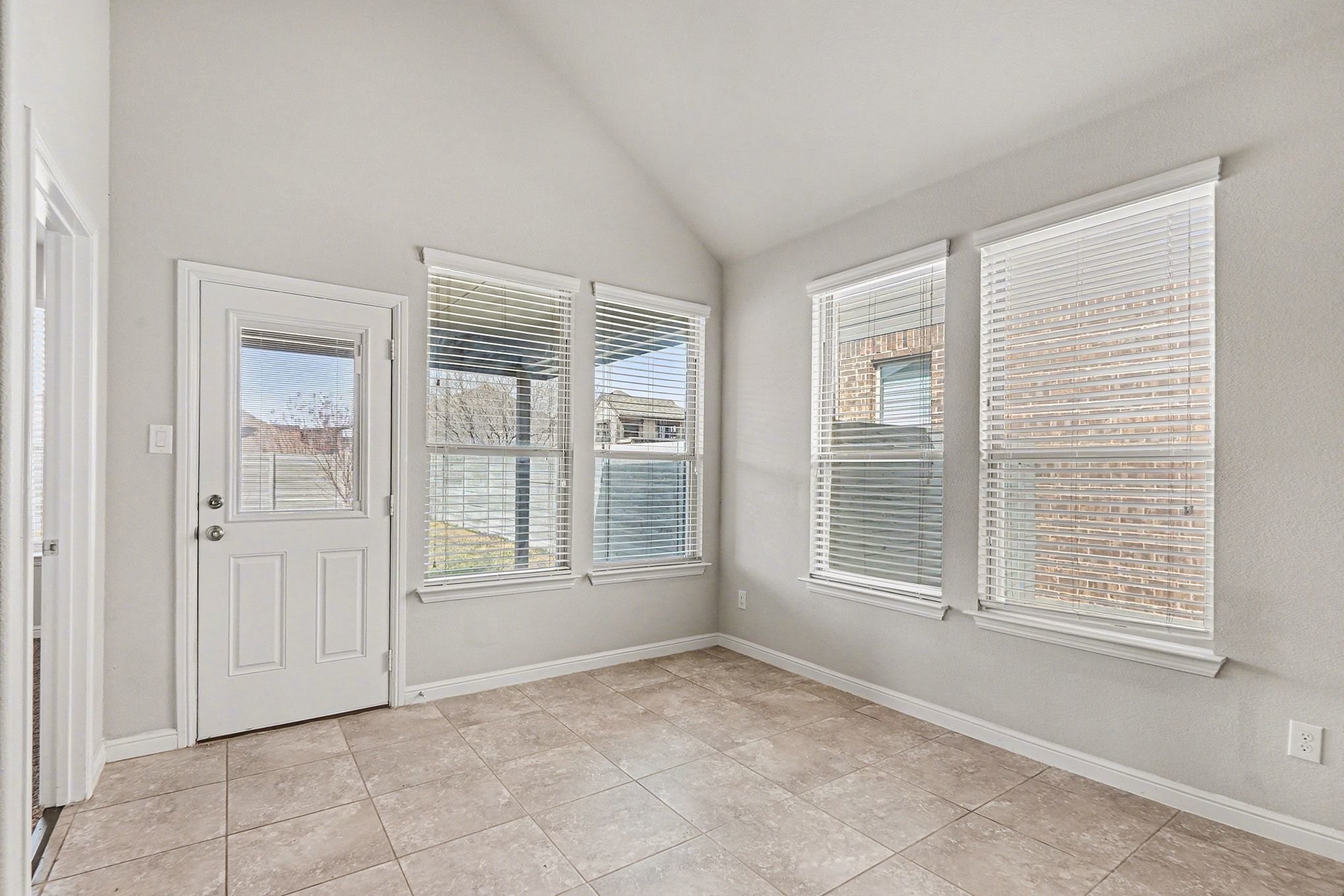 905 Falcon Road Argyle TX 76226