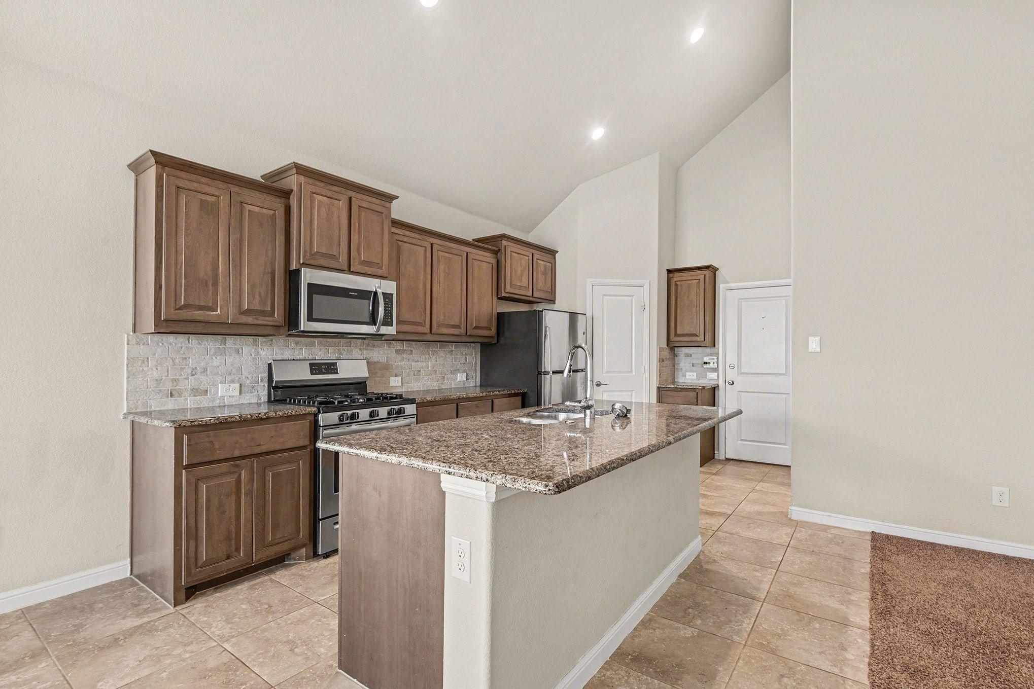 905 Falcon Road Argyle TX 76226