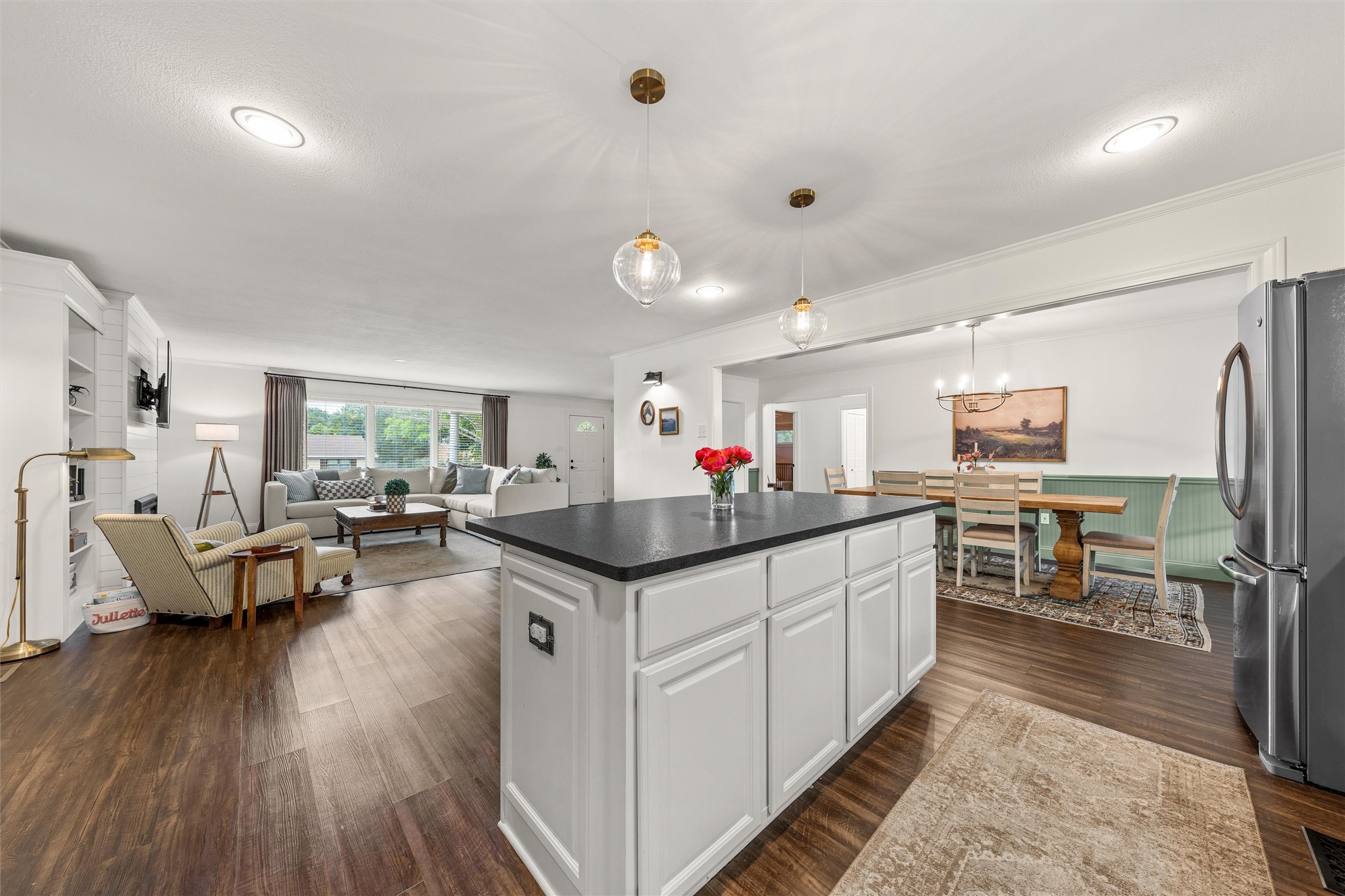 732 Arliss Drive Woodway TX 76712