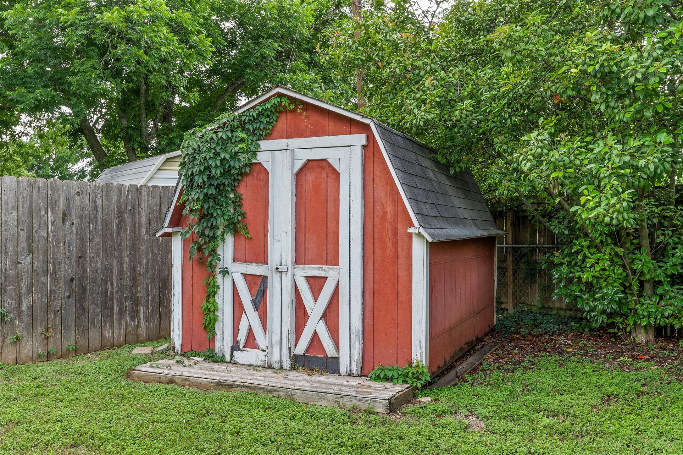 732 Arliss Drive Woodway TX 76712