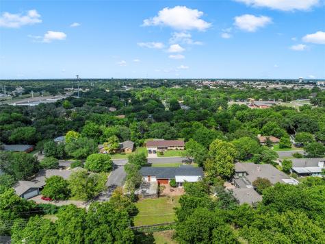 732 Arliss Drive Woodway TX 76712