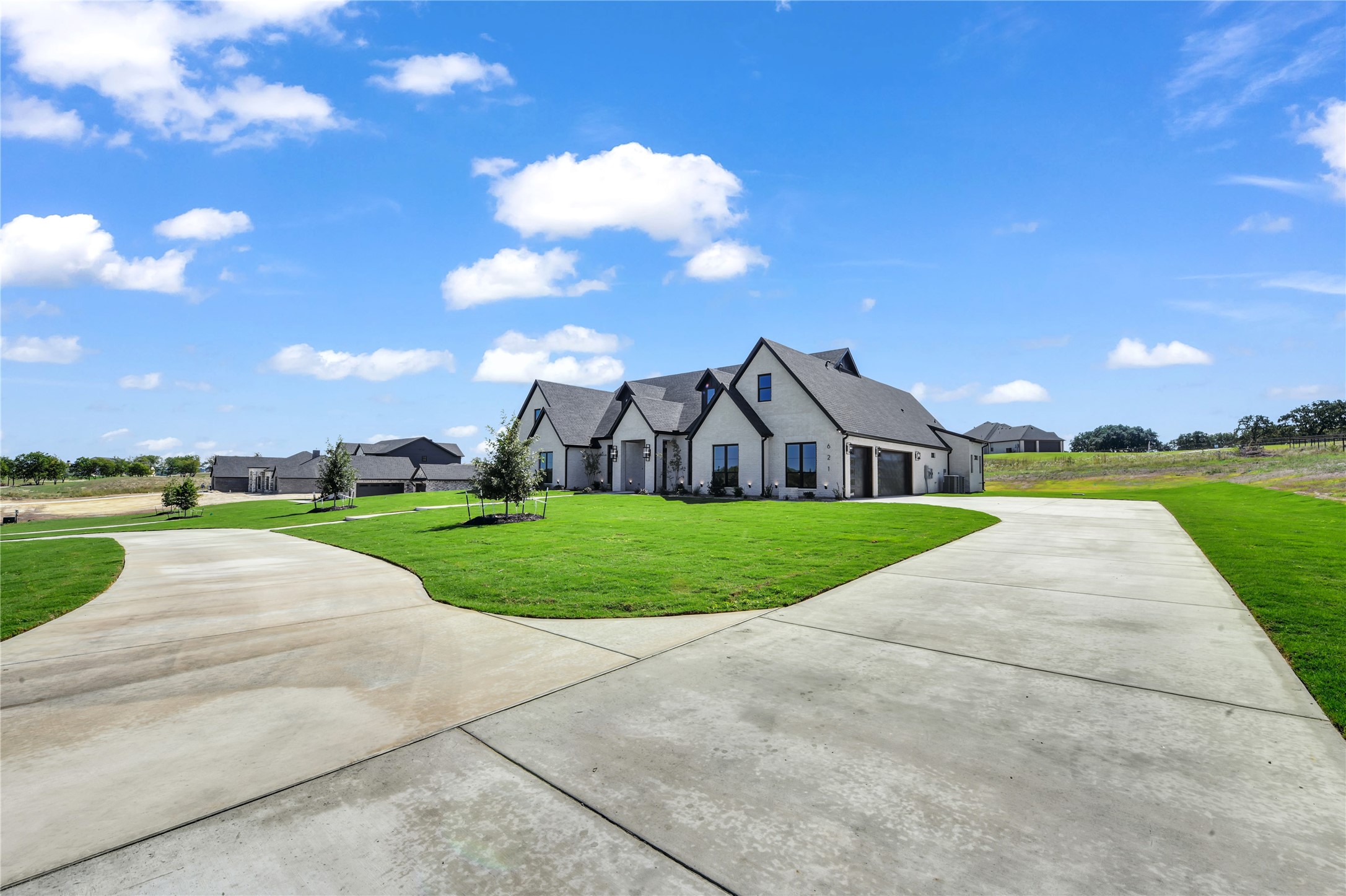 621 Hondo Crossing Weatherford TX 76087