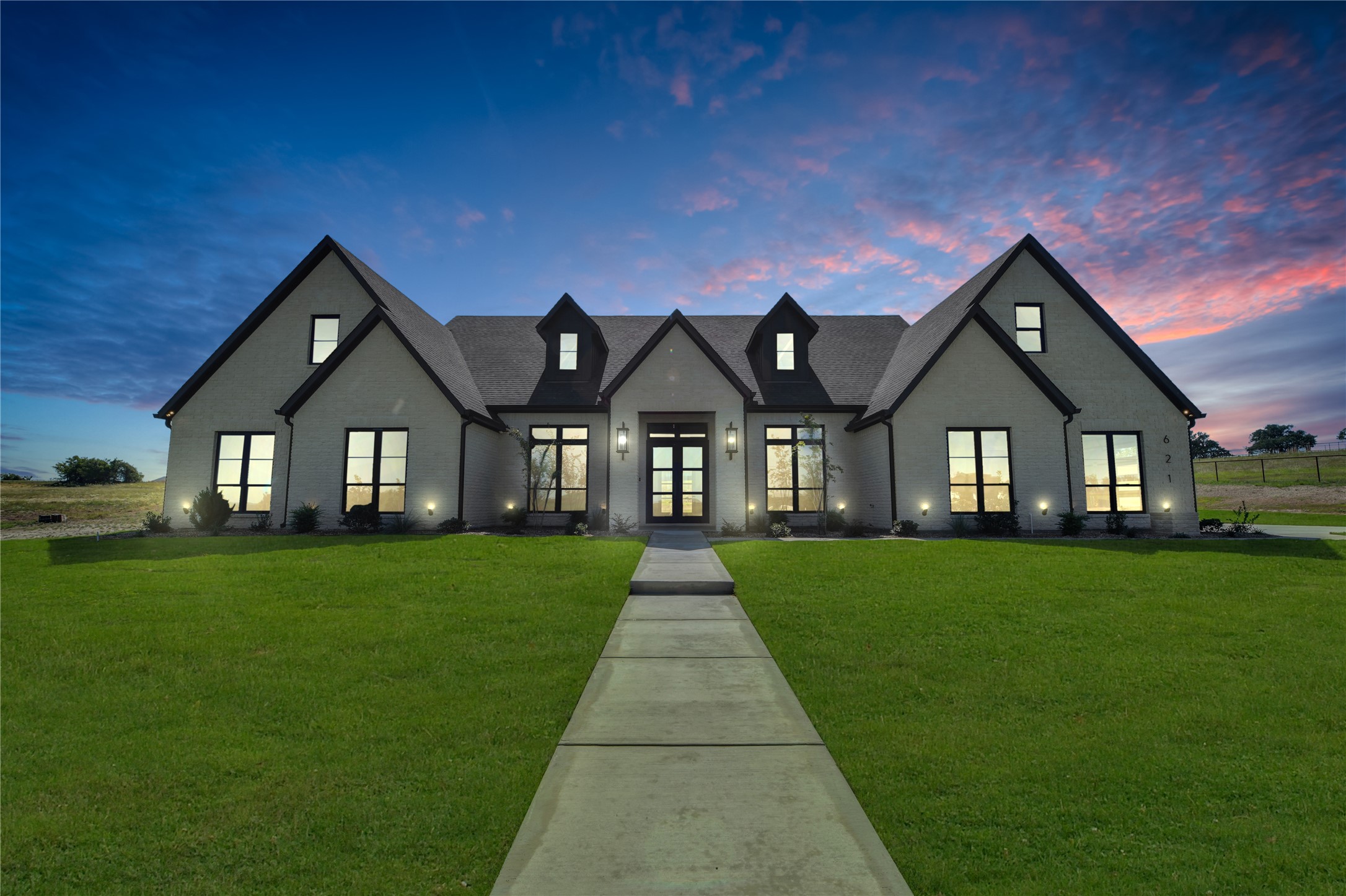 621 Hondo Crossing Weatherford TX 76087