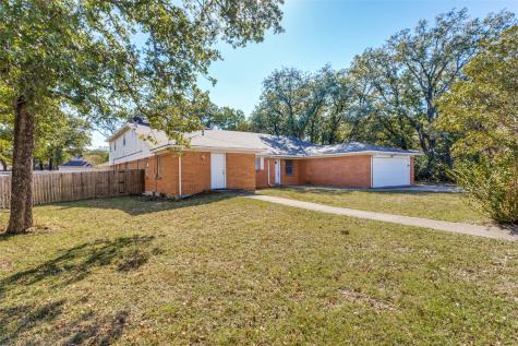 615 W Hillcrest Street Keene TX 76059