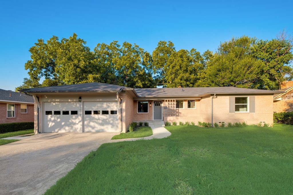 11011 Delford Circle Dallas TX 75228