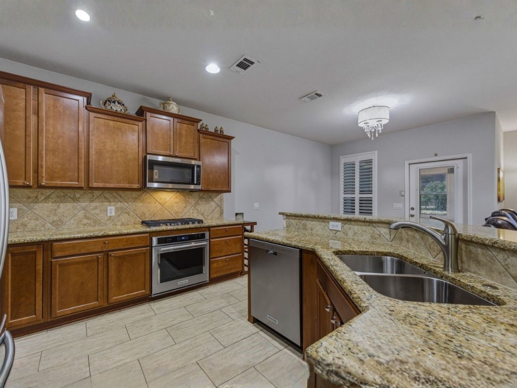 2204 Cane Hill Drive Frisco TX 75036