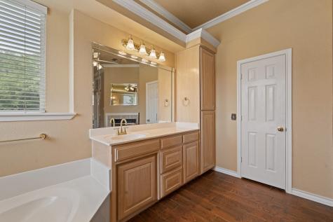 1701 W Lake Shore Drive Alvarado TX 76009