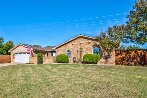 5525 Scott Drive North Richland Hills TX 76180