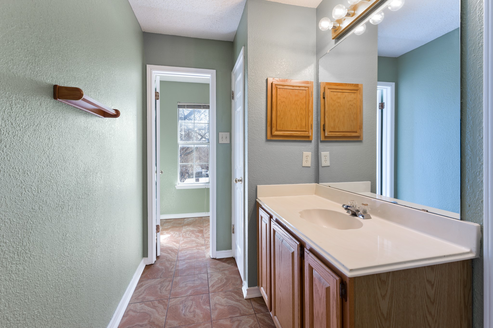 4303 Solitude Court Arlington TX 76017