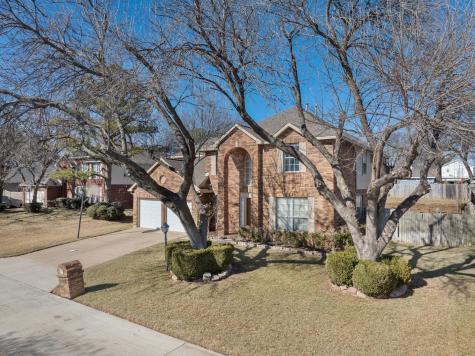 4303 Solitude Court Arlington TX 76017