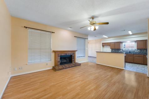 4303 Solitude Court Arlington TX 76017