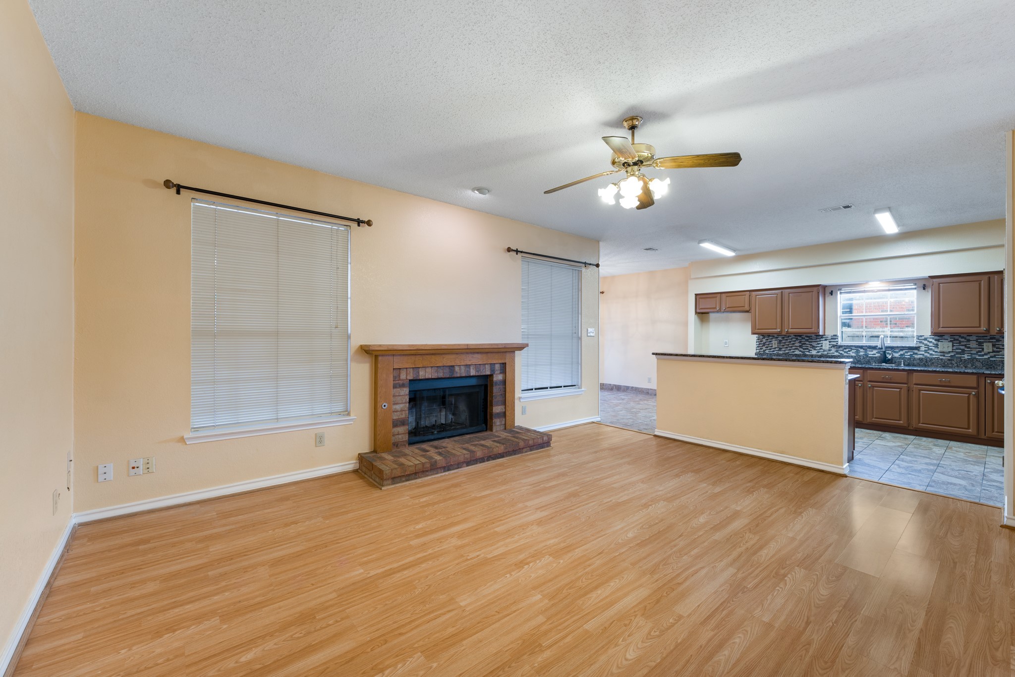 4303 Solitude Court Arlington TX 76017