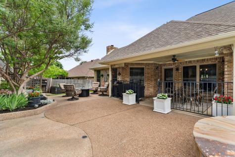 404 Arbor Lawn Drive Burleson TX 76028