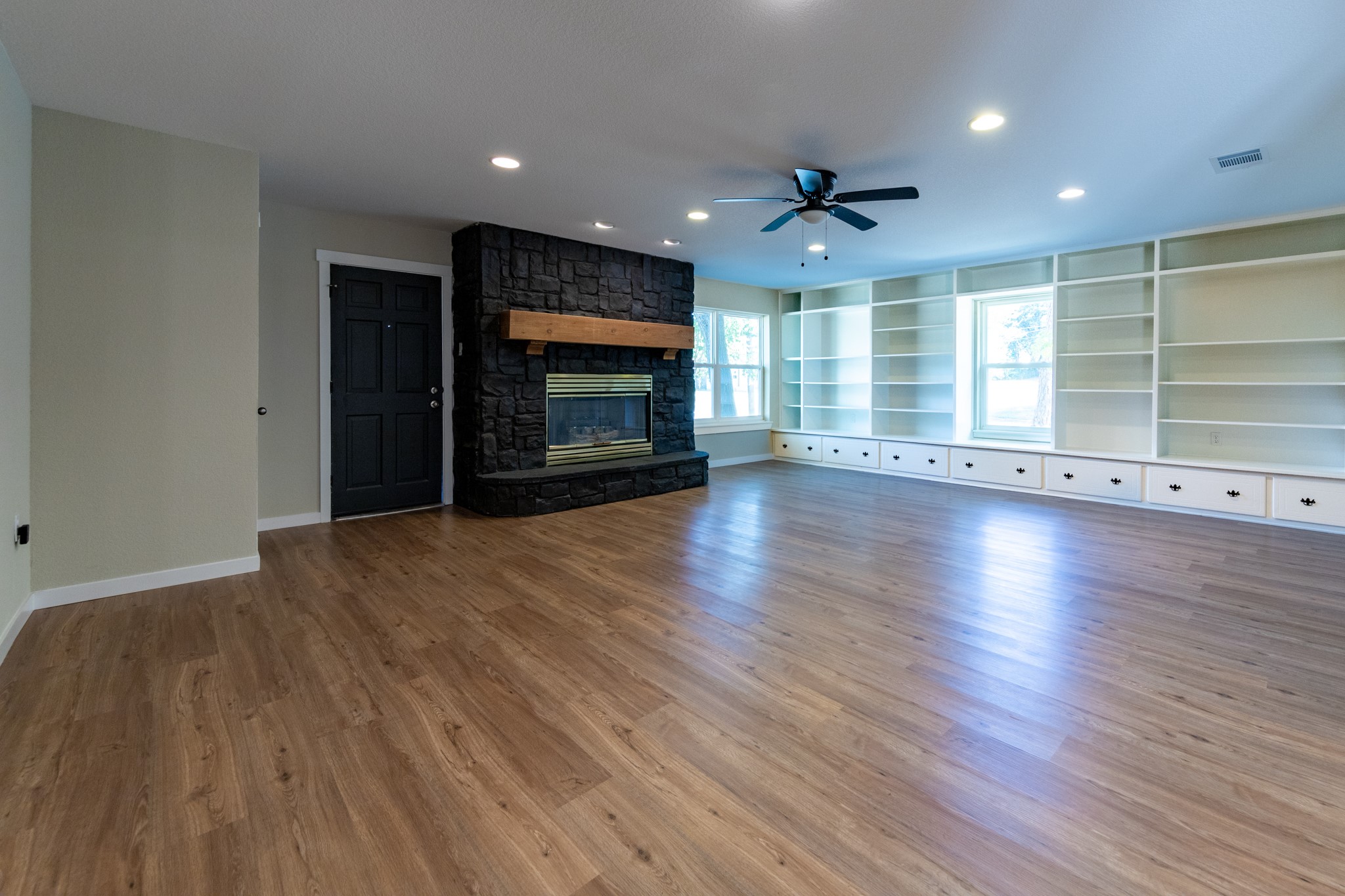 2000 Kerry Drive Arlington TX 76013