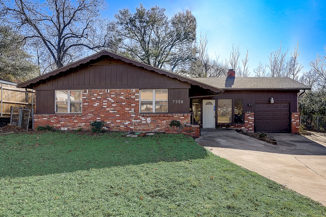 7358 Robinhood Lane Fort Worth TX 76112