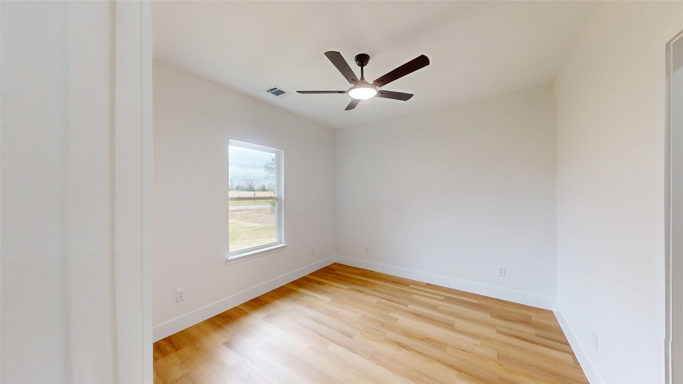 956 County Road 4108 Greenville TX 75401