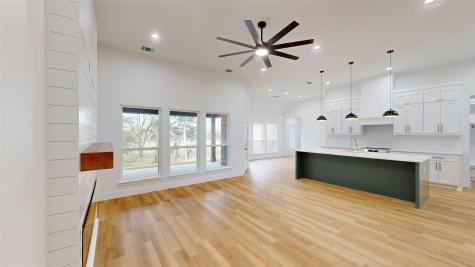 956 County Road 4108 Greenville TX 75401