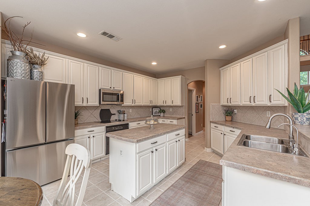2070 Aberdeen Lane Rockwall TX 75087