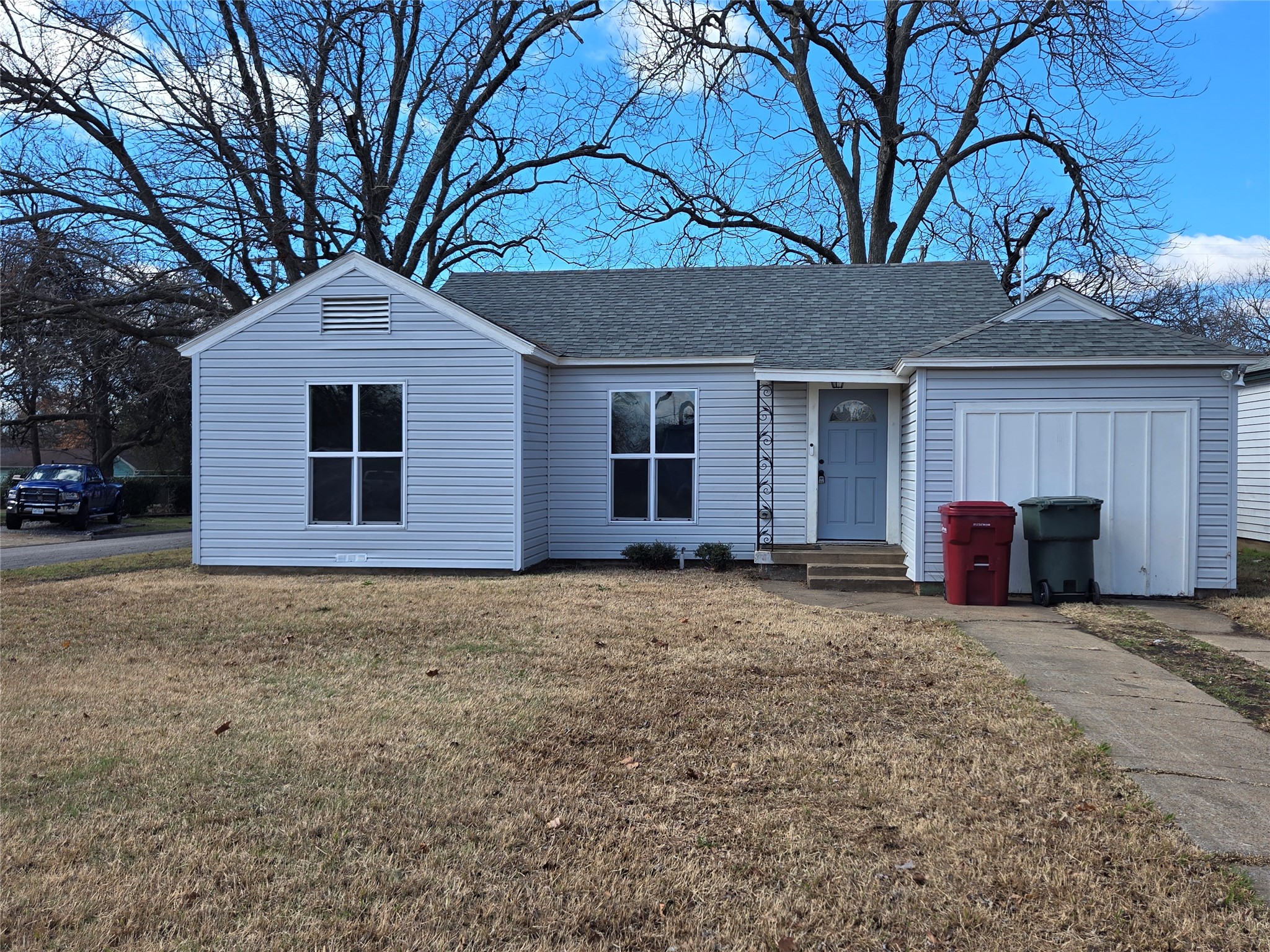 902 N Ross Avenue Sherman TX 75090
