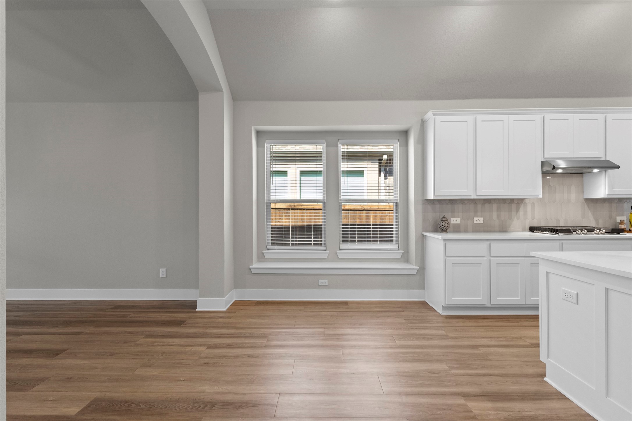 1916 Pelham Drive Aubrey TX 76227
