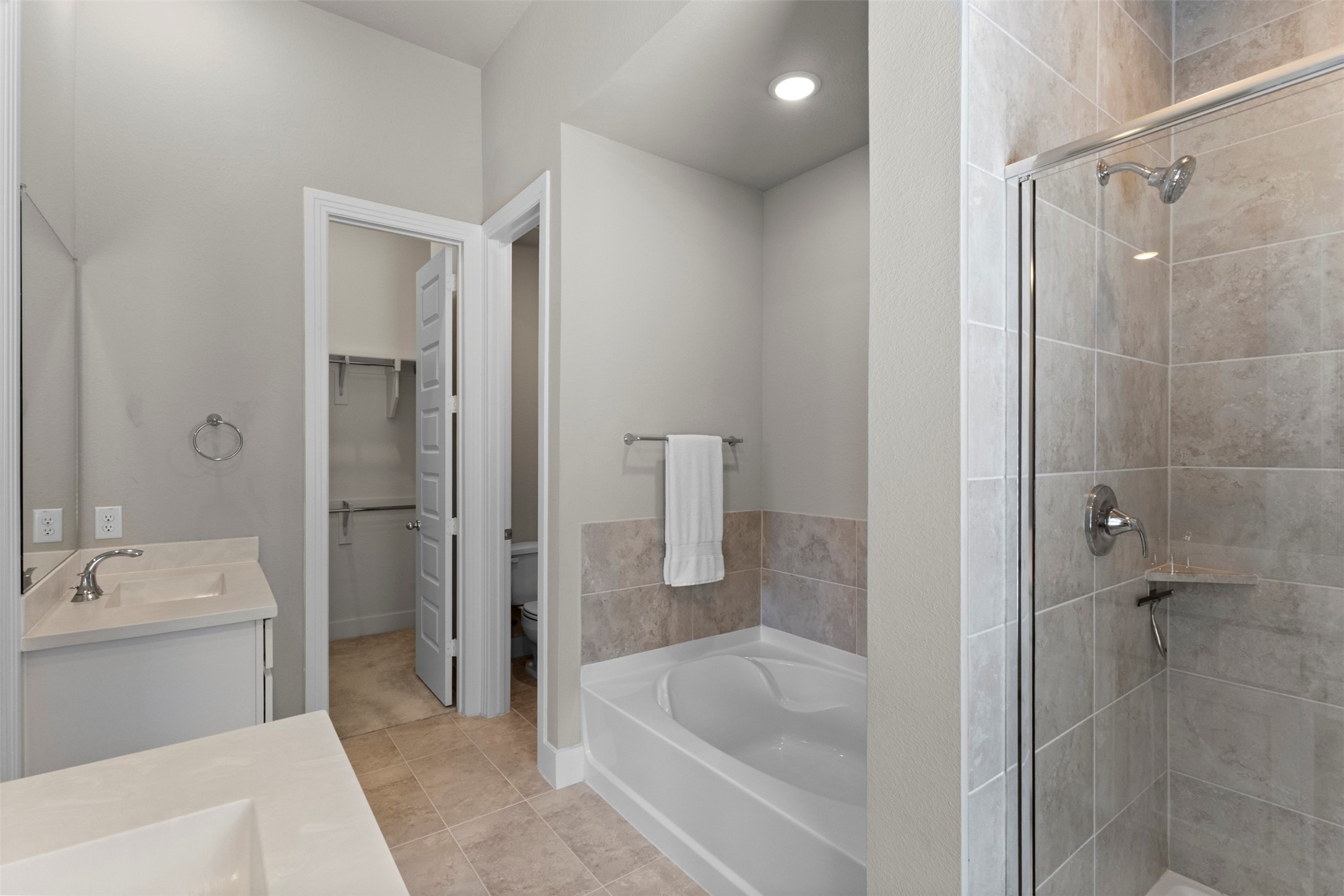 1916 Pelham Drive Aubrey TX 76227