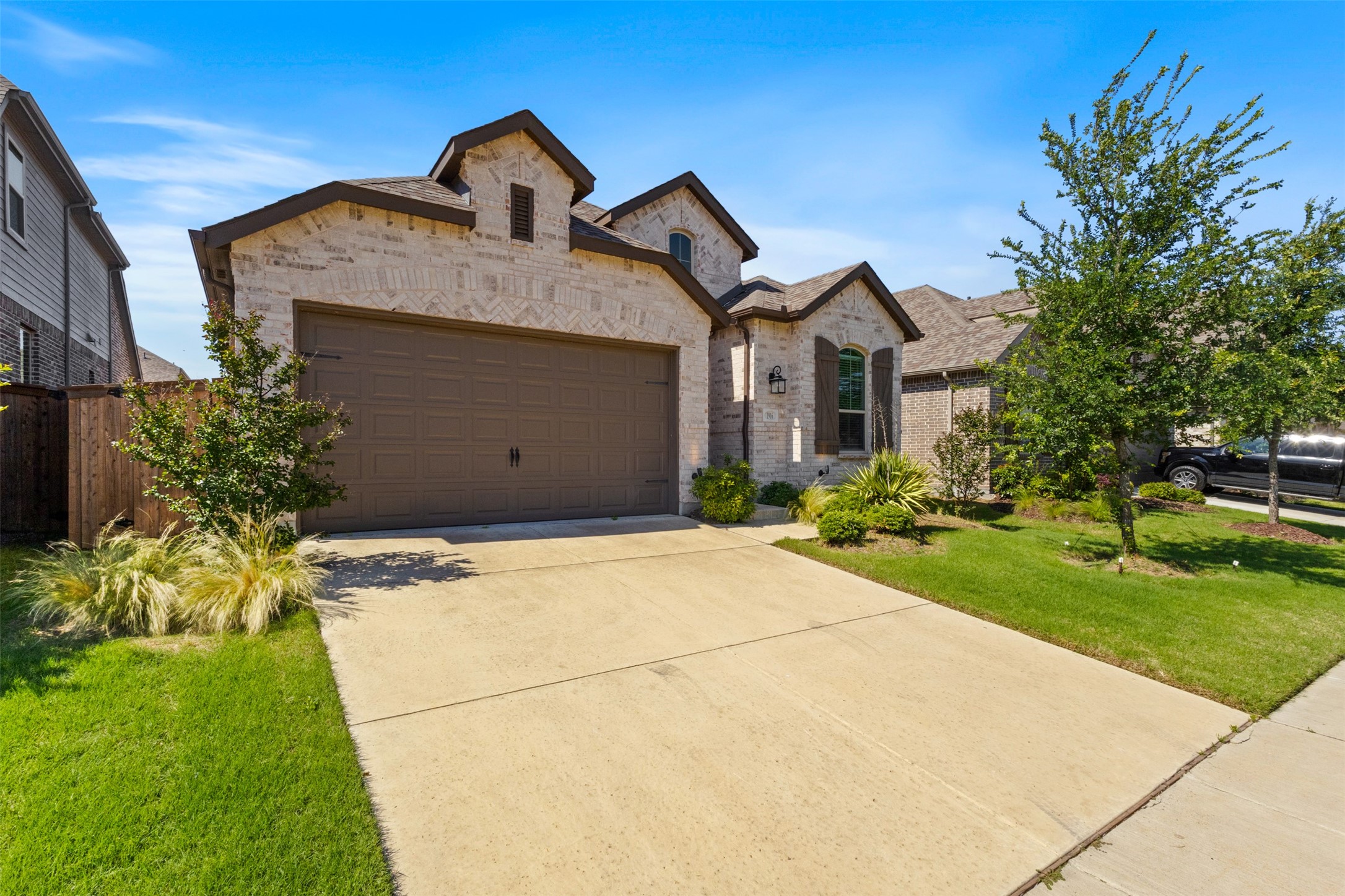1916 Pelham Drive Aubrey TX 76227