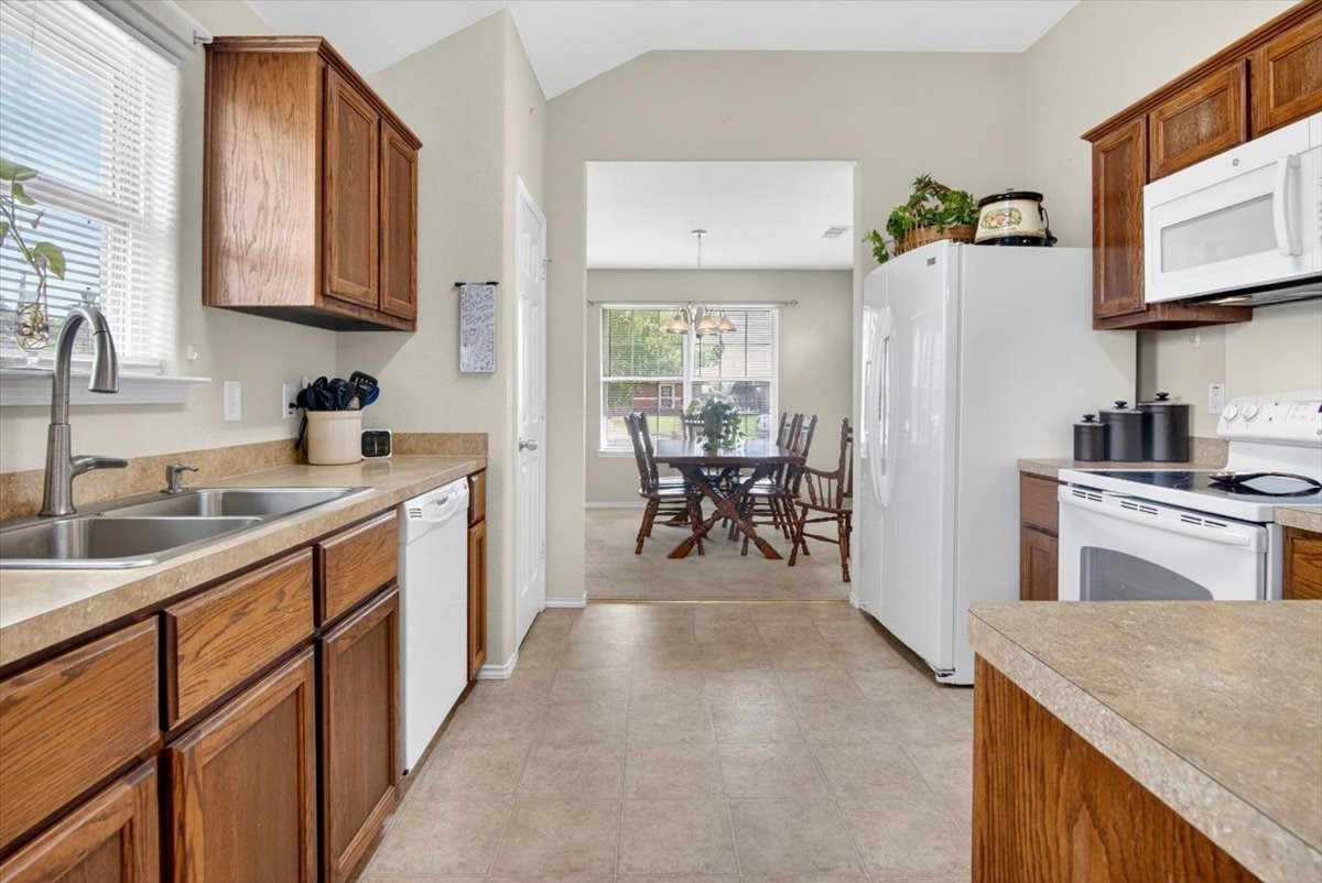 621 Apple Cross Drive Robinson TX 76706