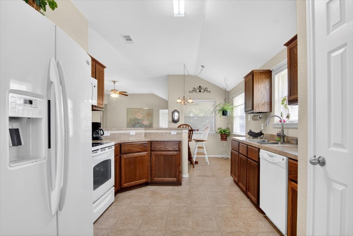 621 Apple Cross Drive Robinson TX 76706