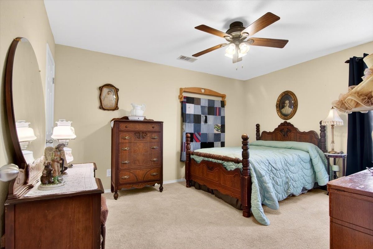 621 Apple Cross Drive Robinson TX 76706