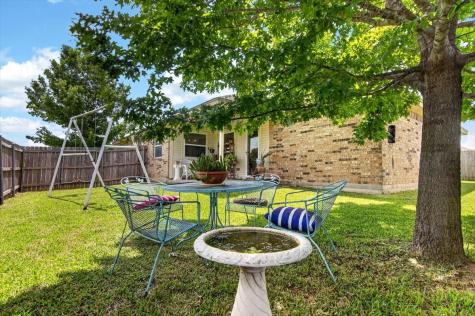 621 Apple Cross Drive Robinson TX 76706