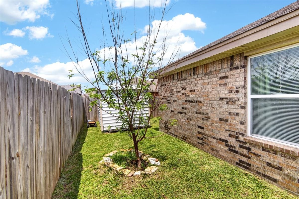 621 Apple Cross Drive Robinson TX 76706