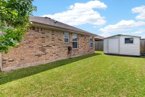 621 Apple Cross Drive Robinson TX 76706