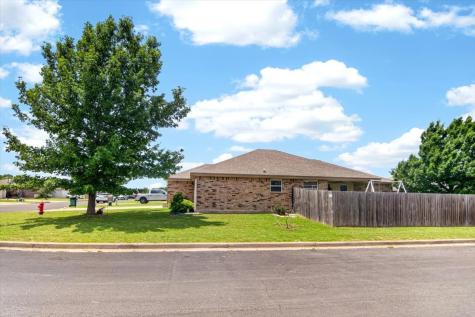 621 Apple Cross Drive Robinson TX 76706