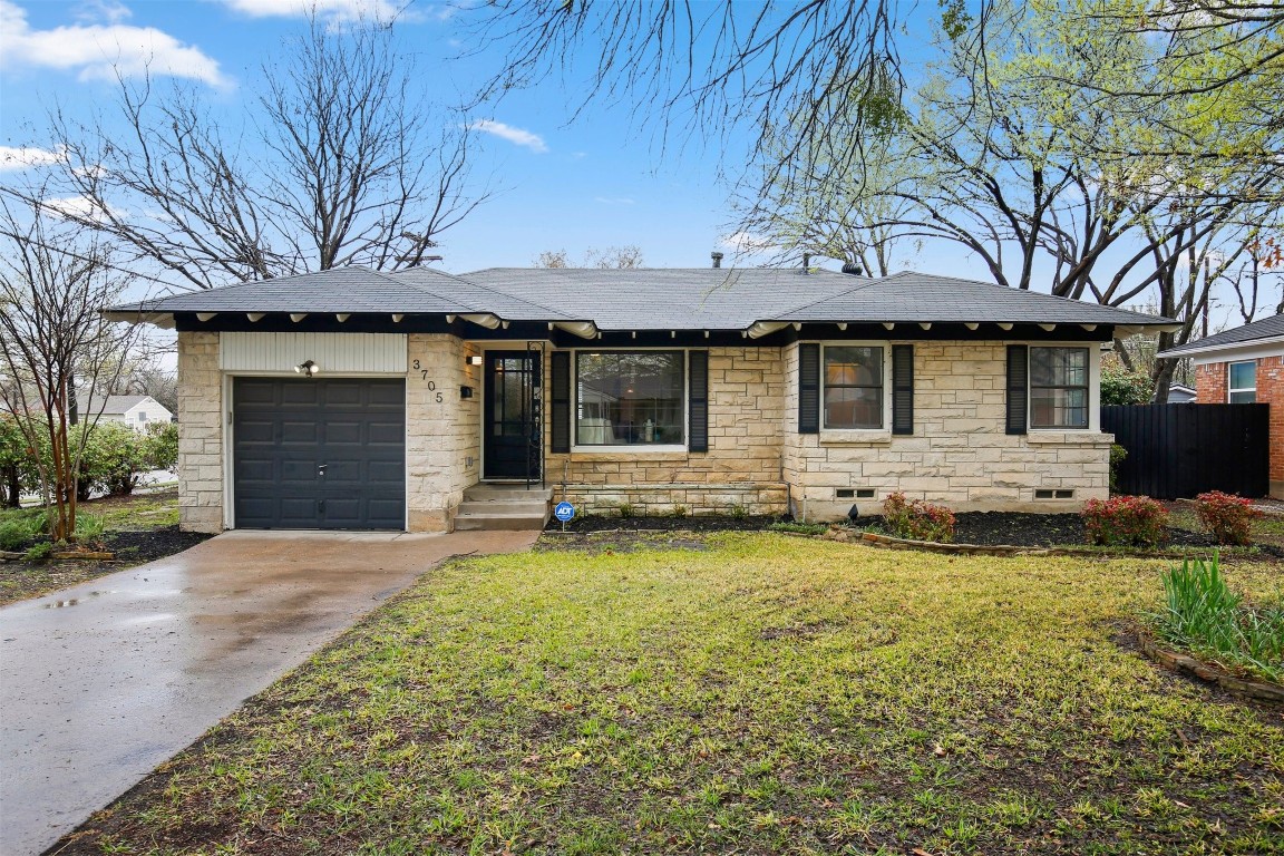 3705 Manana Drive Dallas TX 75220