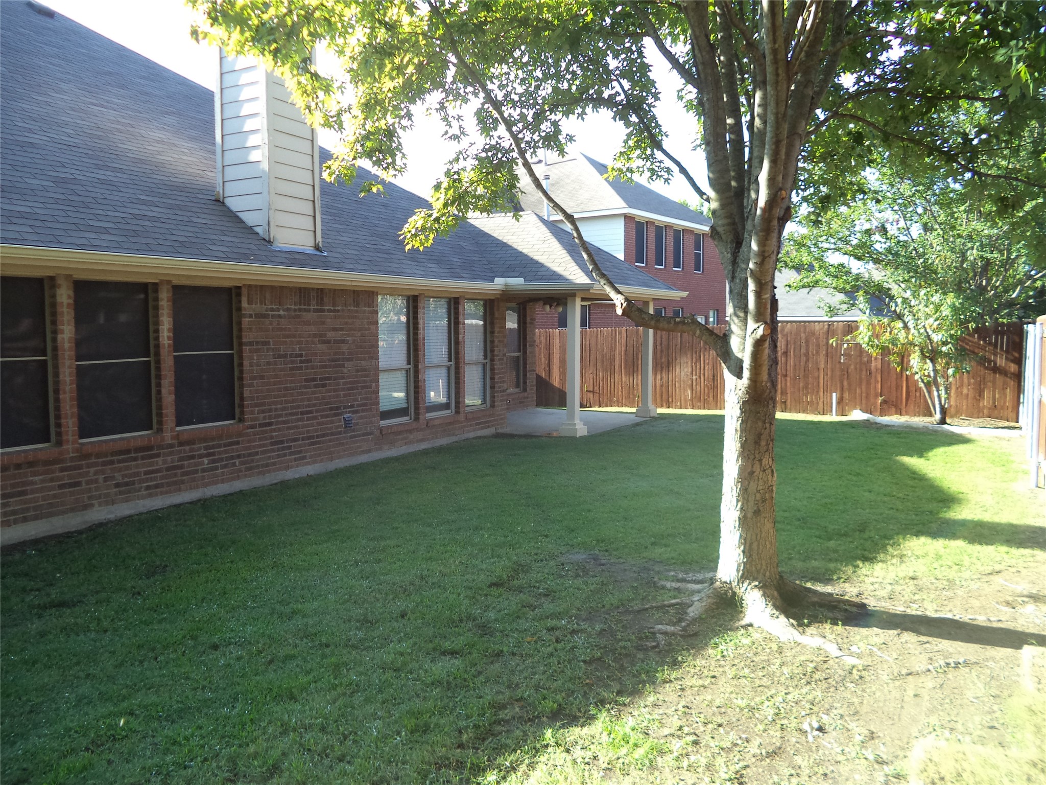 9220 Water Oak Drive Arlington TX 76002