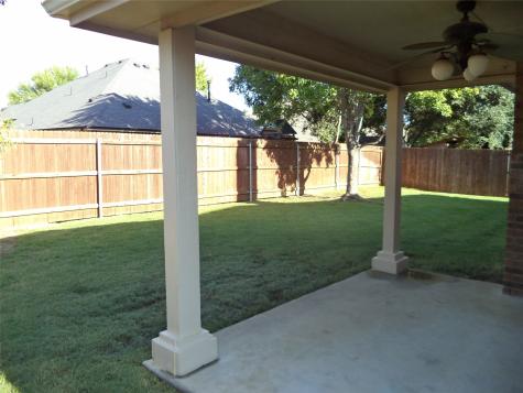 9220 Water Oak Drive Arlington TX 76002