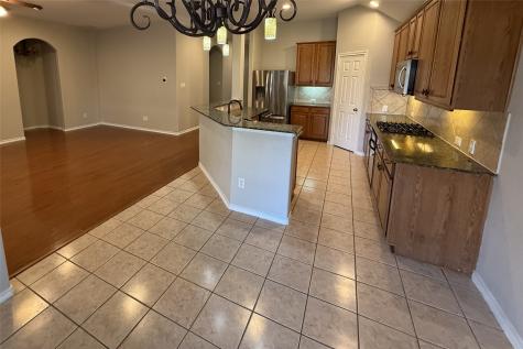 9220 Water Oak Drive Arlington TX 76002