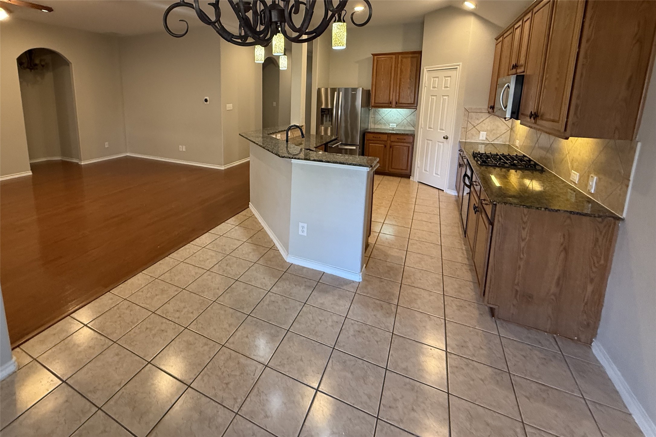 9220 Water Oak Drive Arlington TX 76002