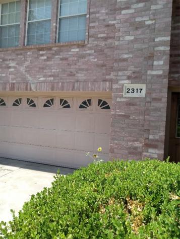 2317 Bantry Lane Arlington TX 76002