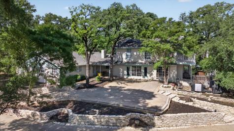 2715 Green Oaks Boulevard Arlington TX 76017