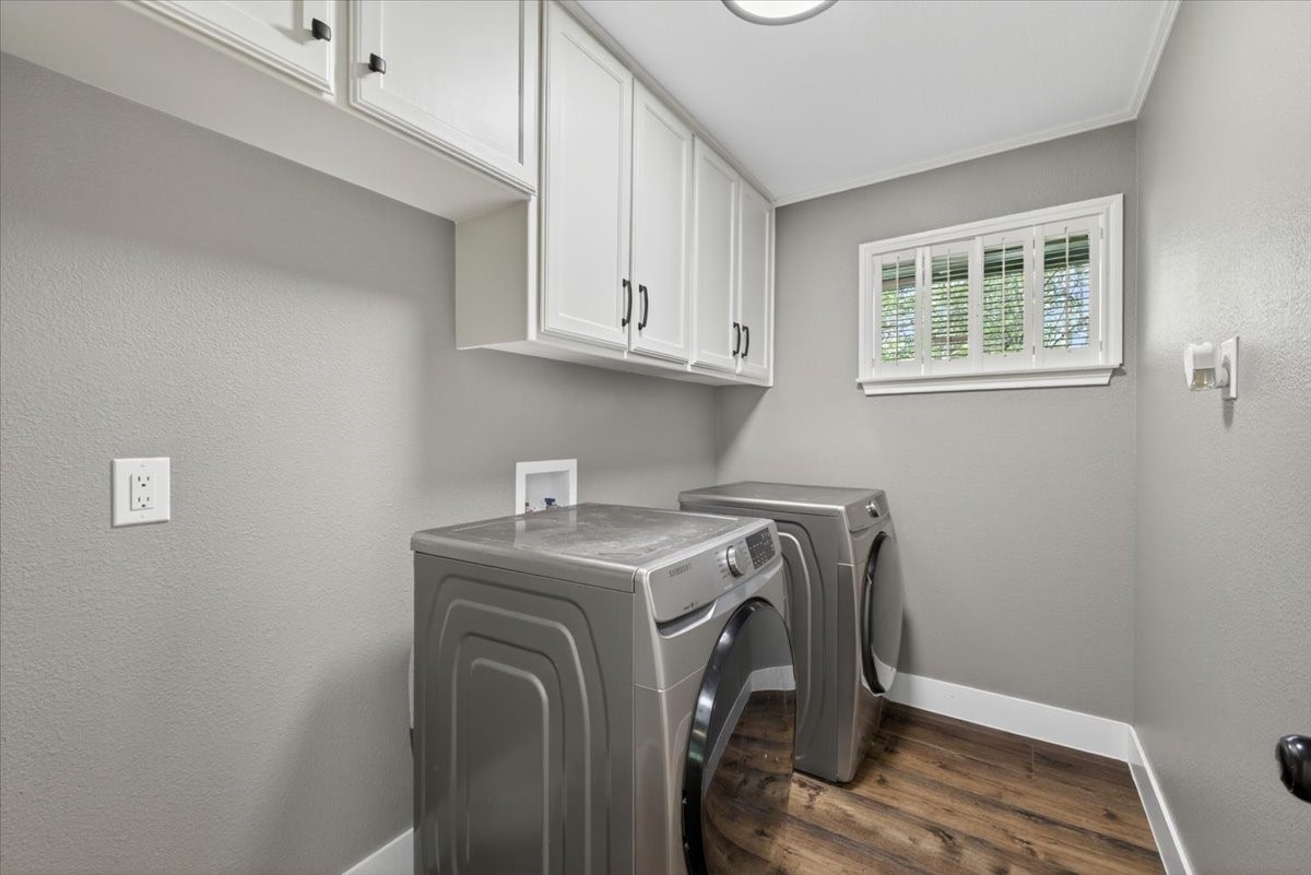 2715 Green Oaks Boulevard Arlington TX 76017