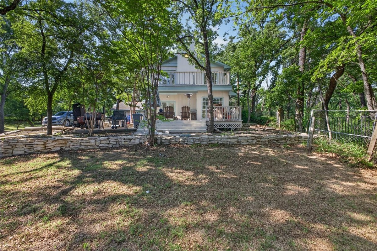 2715 Green Oaks Boulevard Arlington TX 76017