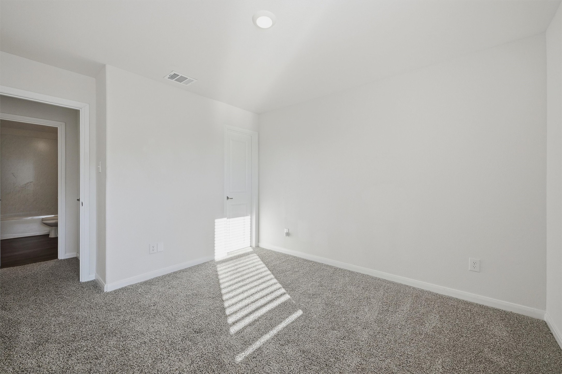 3947 Oak Creek Circle Denison TX 75020