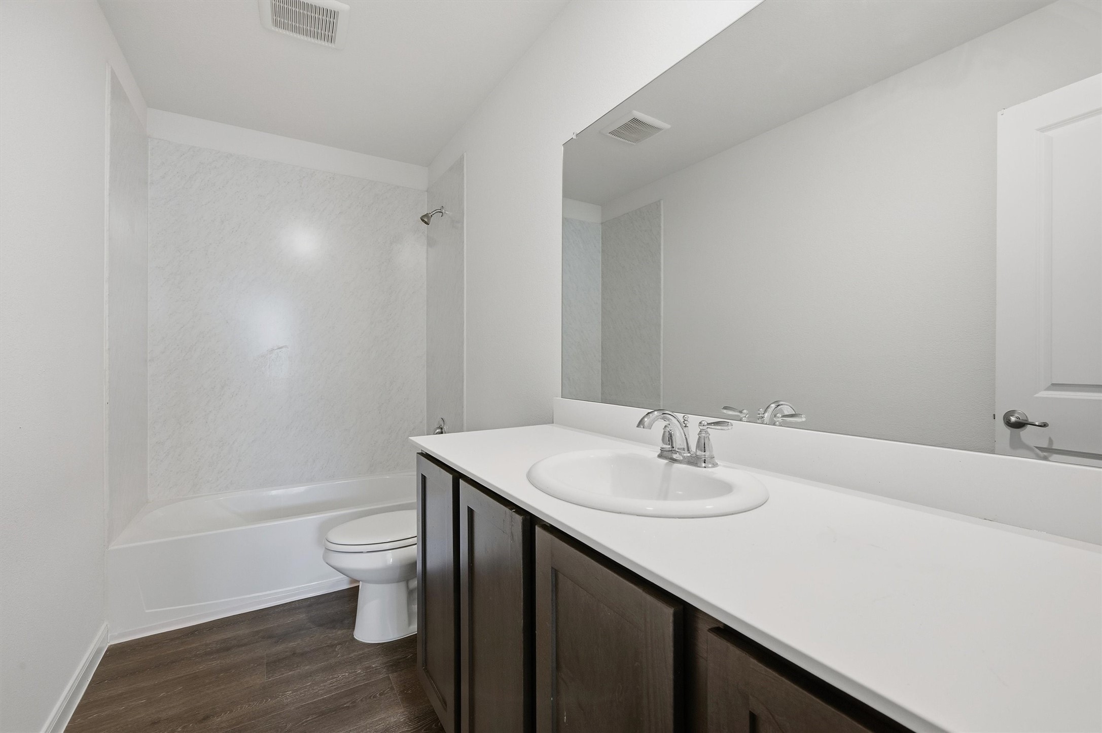 3947 Oak Creek Circle Denison TX 75020