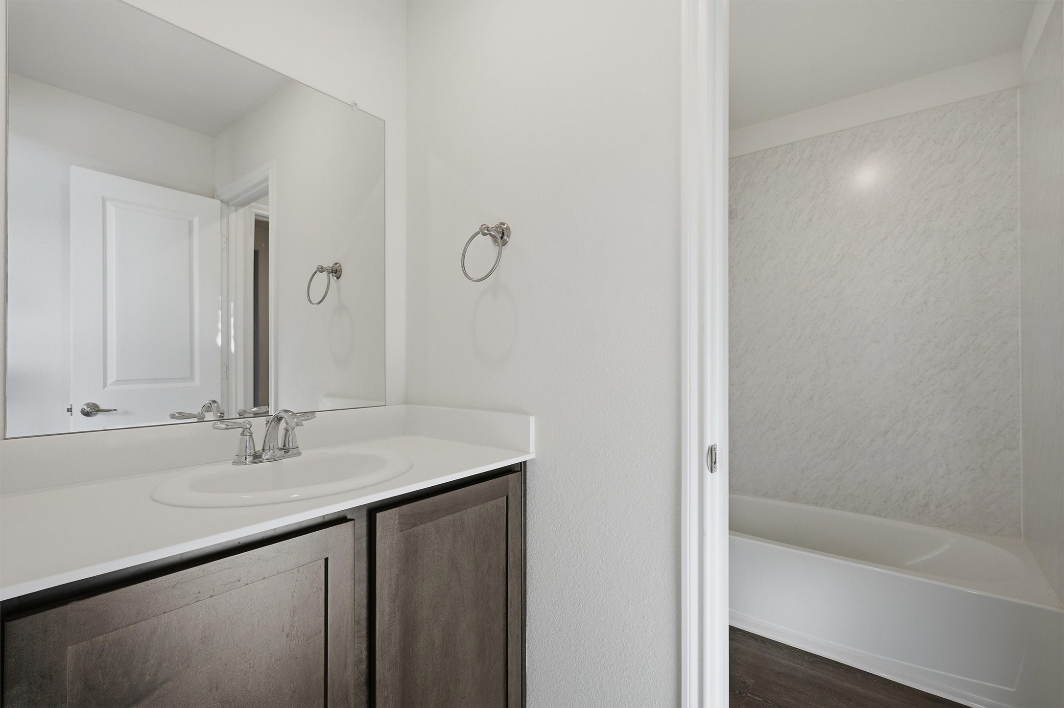 3947 Oak Creek Circle Denison TX 75020