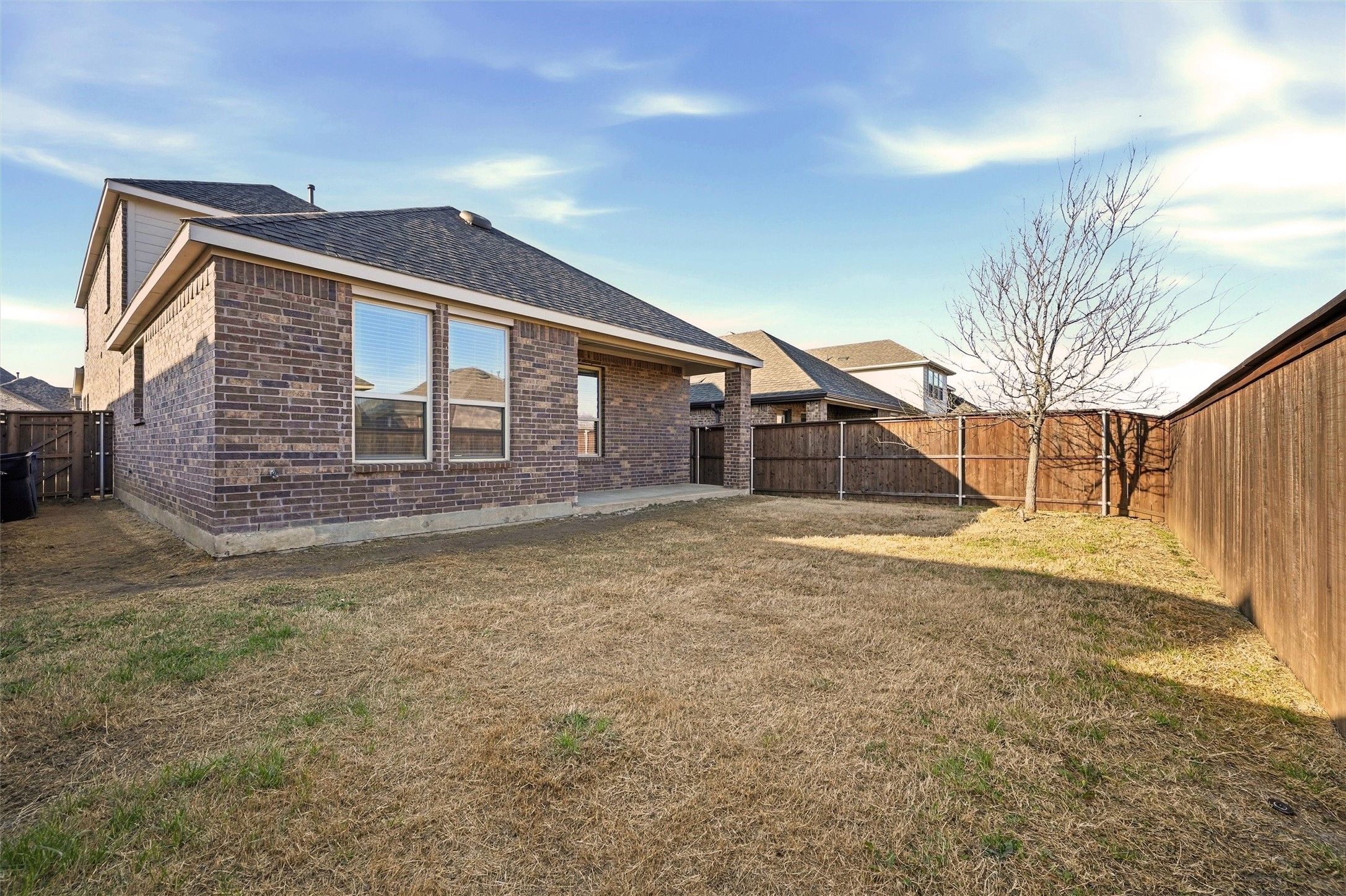 3947 Oak Creek Circle Denison TX 75020
